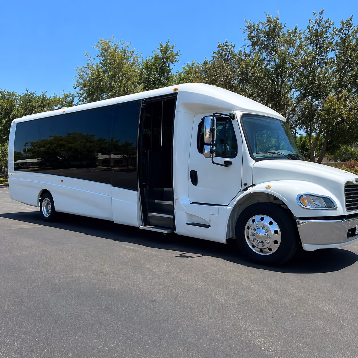 cambridge book charter buses for your cambridge government or military group