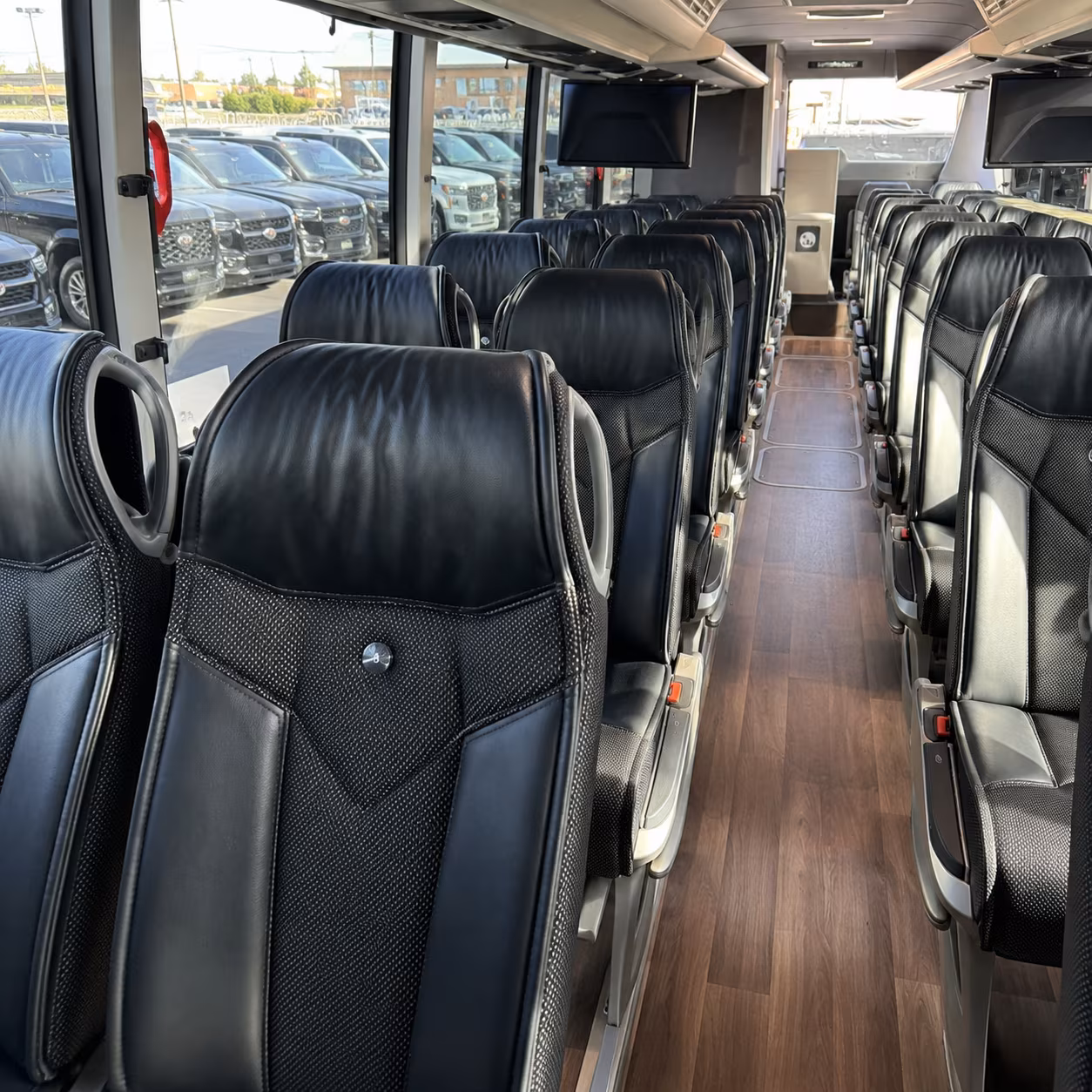 cambridge reserve your cambridge long distance charter bus rental today