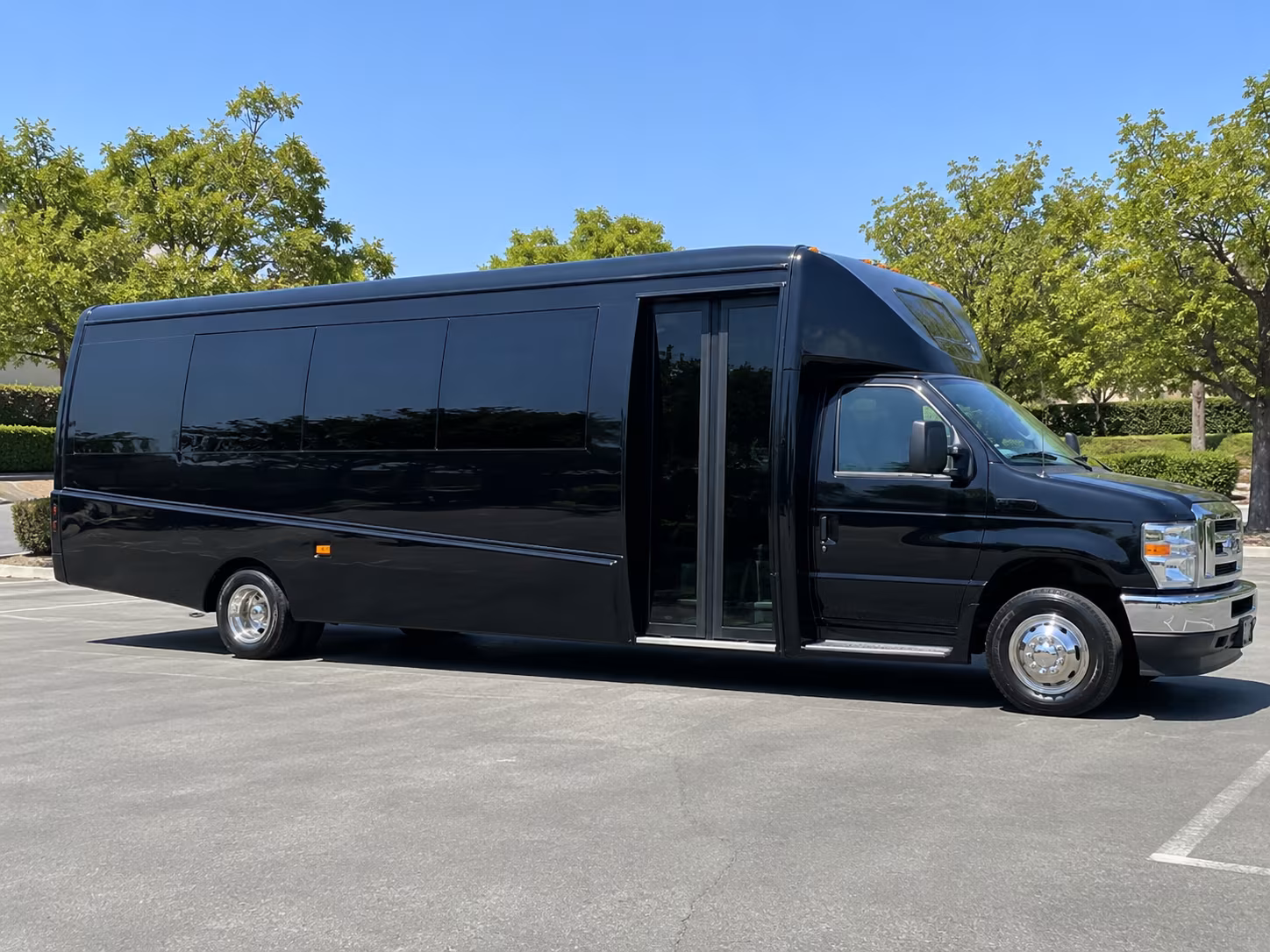 malden bus rentals