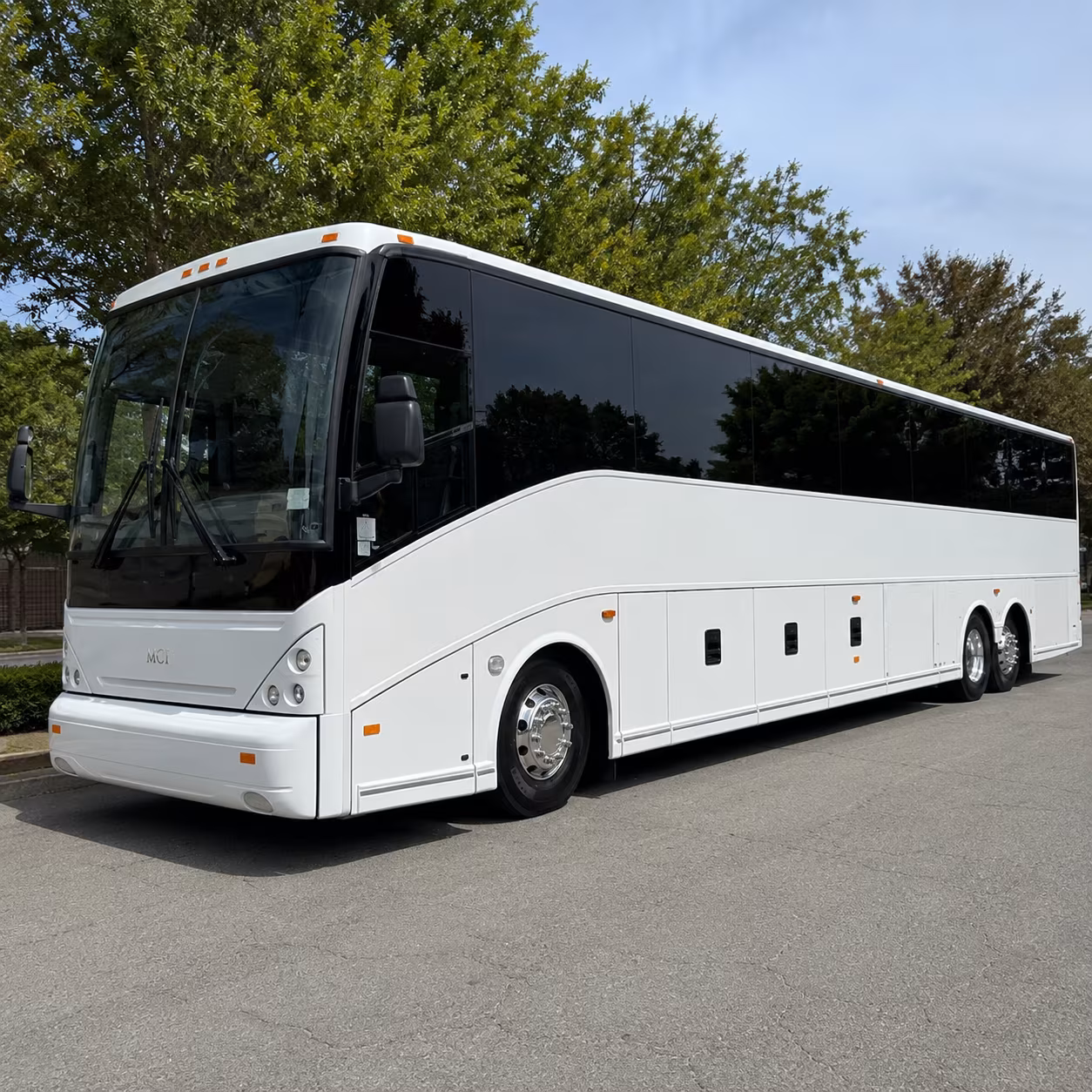 quincy charter bus