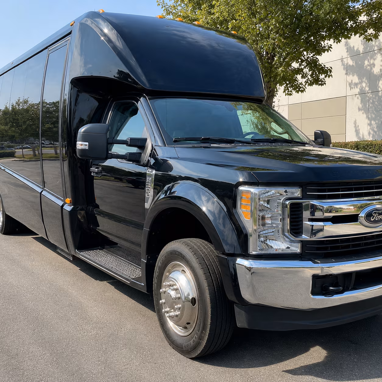 quincy private employee transportation in quincy