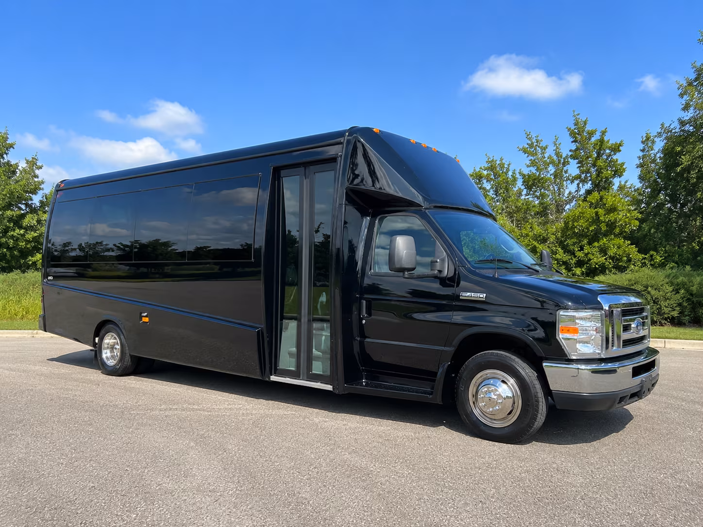 quincy prom charter bus rentals in quincy