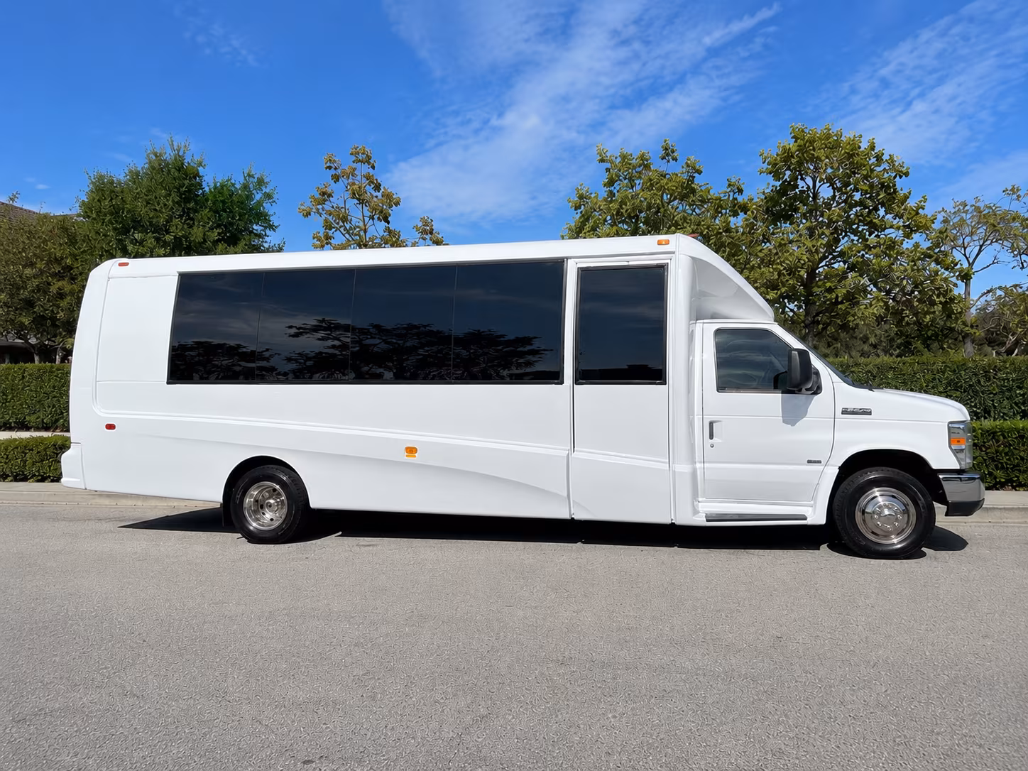 woburn timely airport transportation for woburn groups